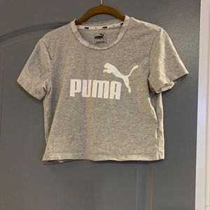 Puma gray white logo crop large t shirt